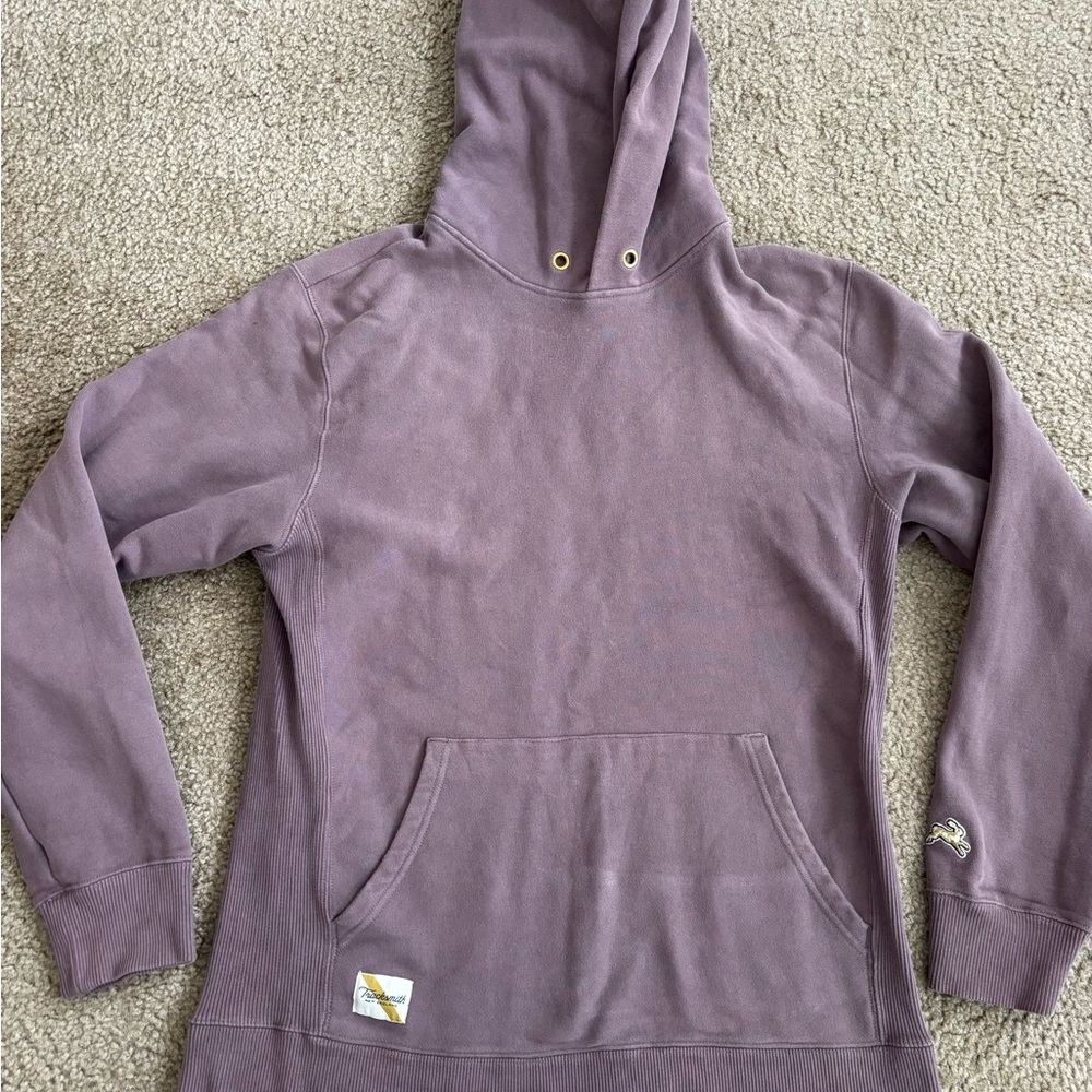 Tracksmith Trackhouse Sweatshirt Hoodie in Mulberry Purple